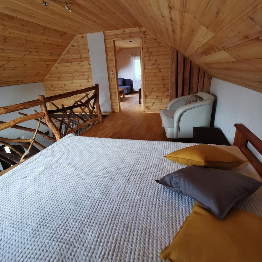 Burzini Villa Kuldīga Exteriör bild