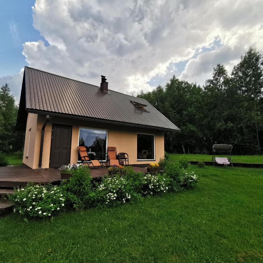 Burzini Villa Kuldīga Exteriör bild