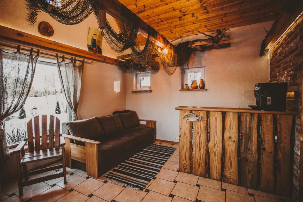 Burzini Villa Kuldīga Exteriör bild