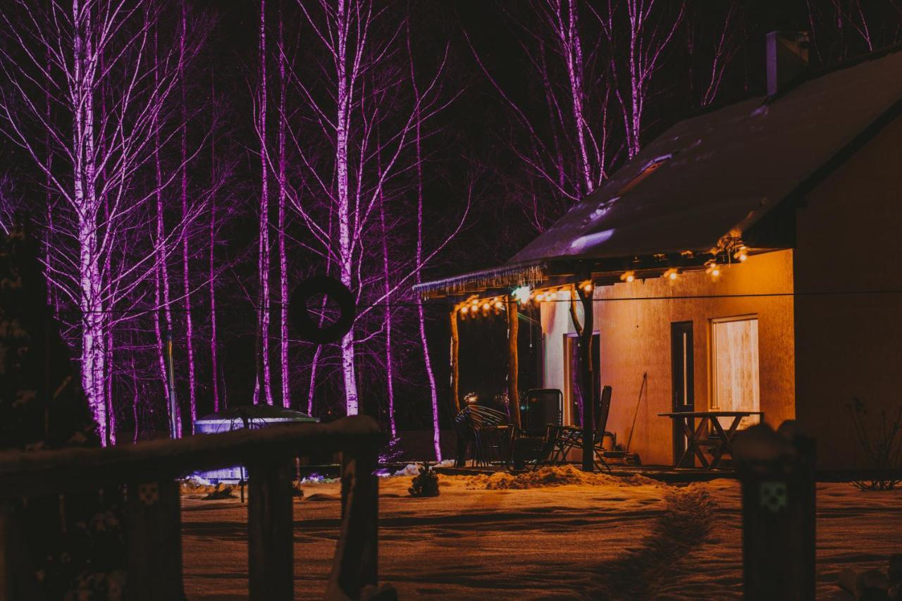 Burzini Villa Kuldīga Exteriör bild