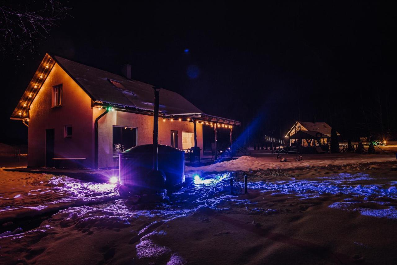 Burzini Villa Kuldīga Exteriör bild