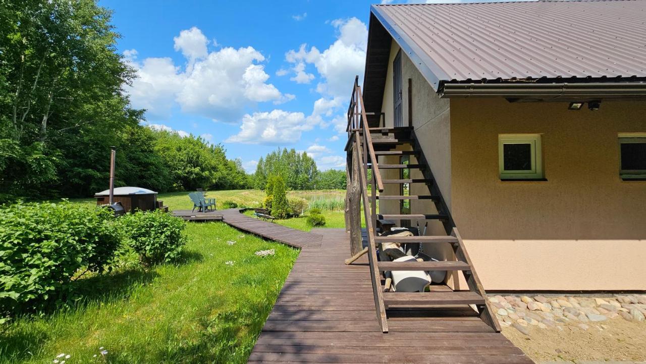 Burzini Villa Kuldīga Exteriör bild